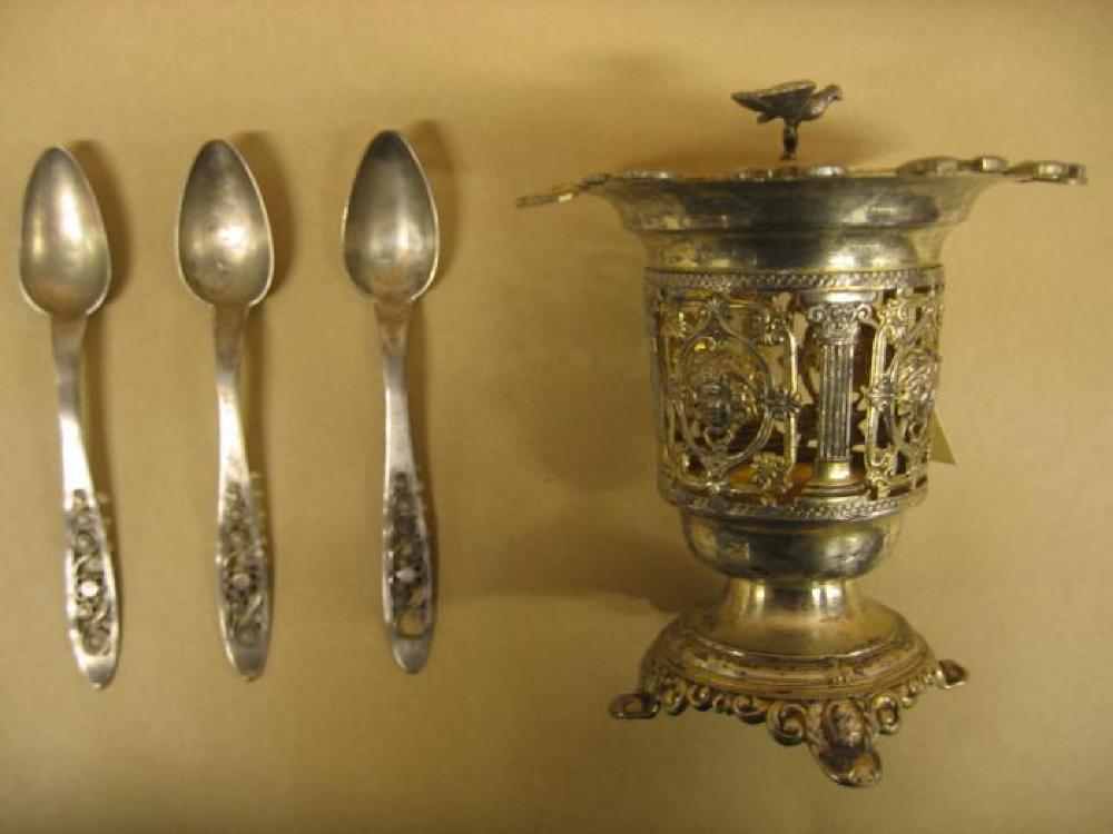 Spoon, Fruit