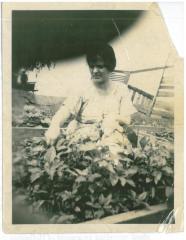 Aristotle T. Flessor, Helen Flessor, Woman